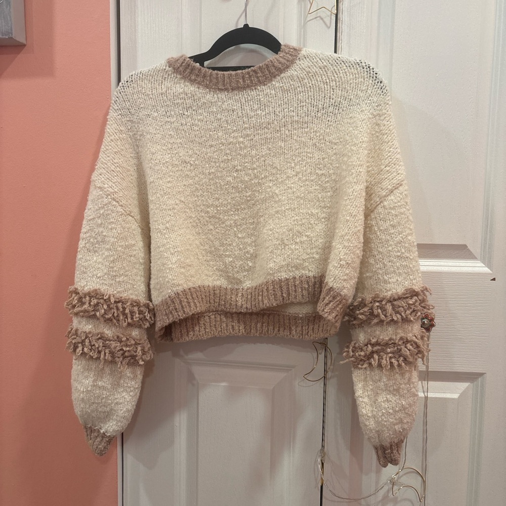 ✨ Cozy Cream + Taupe Textured Knit Sweater ✨ - Picture 2 of 2